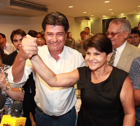 Gustavo Mussi: �La se�ora nos asegur� que no recibi� un solo d�lar�. Raquel Mar�n le asegur� a la dirigencia de UNACE que no recibi� "un solo d�lar" del PLRA.
