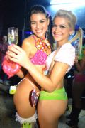Anita Sanabria y Pamela Fern�ndez, lejos las m�s divertidas. (Foto:NOVA)