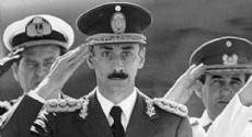 Jorge Videla fue el gestor del terror de Estado, robo de beb�s, desapariciones y torturas que imper� en Argentina de 1976 a 1983.