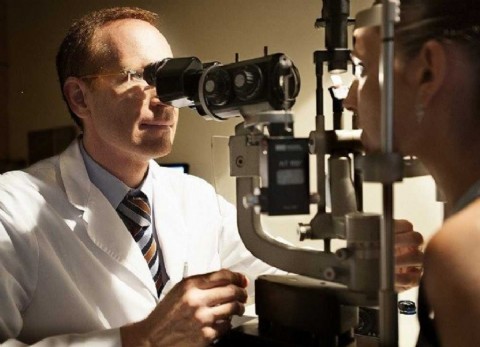 La hipertensión causa daños en nuestra vista