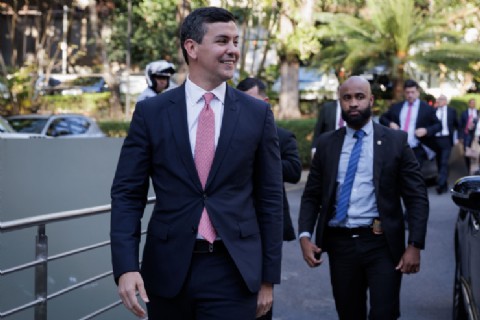 VIDEO | Este año, más de 779 millones de dólares fueron a parar a los bolsillos de los exsocios de Santiago Peña