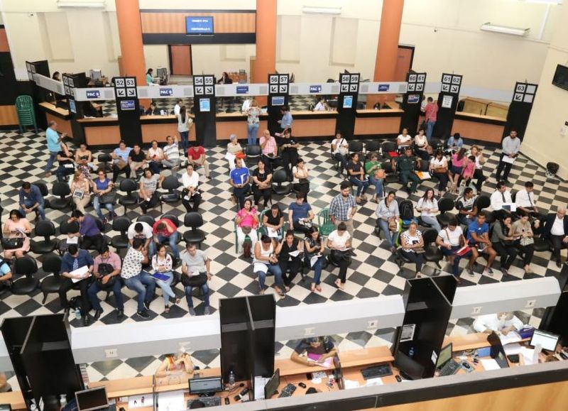 La presión tributaria alcanzó 10,4 por ciento al cierre del 2022