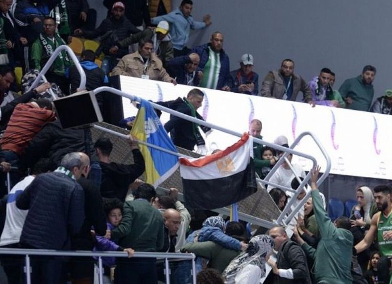 Un derrumbe de grada provocó 27 heridos en Egipto