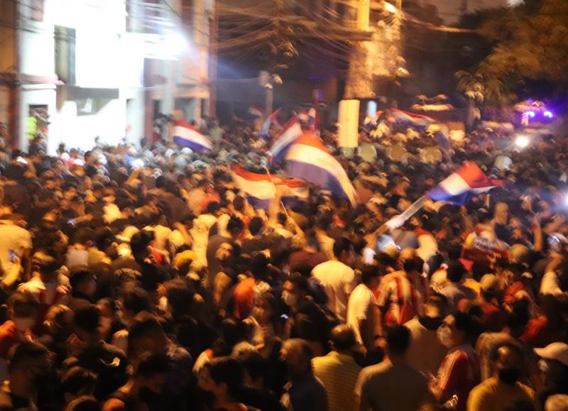 5M:Marito logra reunir la manifestación más grande contra un presidente desde 2007