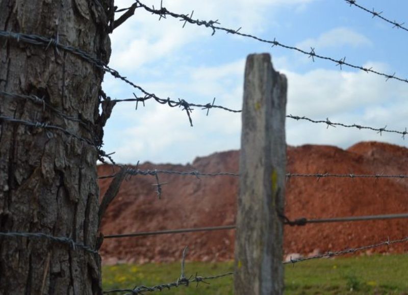 Quieren saber las condiciones en que opera la minera de Albino Neukisinger en Paso Yobai