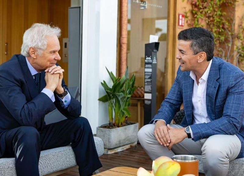 Buscando fortalecer el desarrollo de Paraguay, Peña se reunió con Pietro Salini, CEO de Webuild