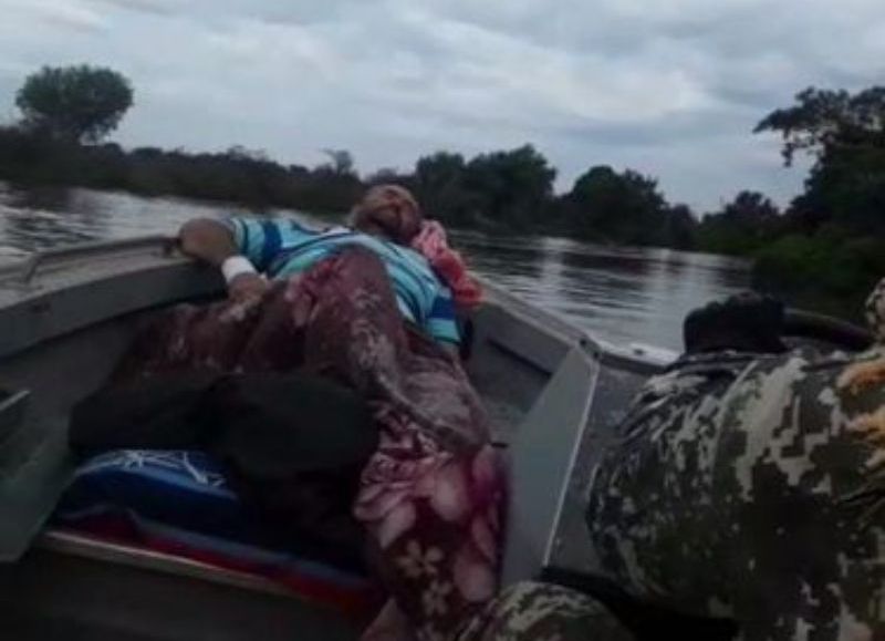 Lo picó un yarará y tuvo que cruzar a la Argentina para salvar su vida