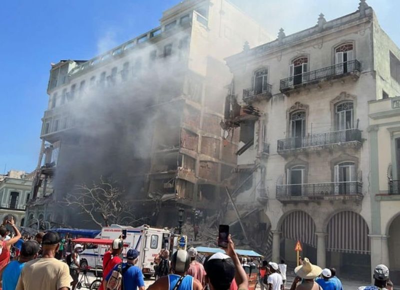 Cuba: 8 muertos y 13 desaparecidos tras la explosión en un hotel
