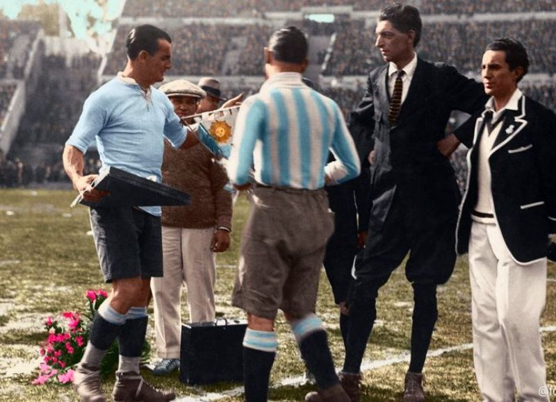La final del Mundial 1930: Argentina derrotada por 4 tantos contra 2 frente a Uruguay