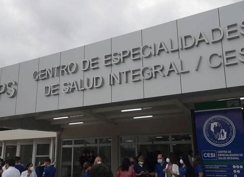 IPS aprobó millonaria licitación para servicio de limpieza