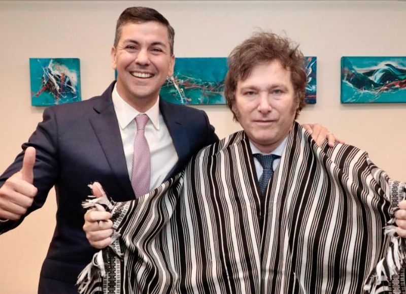 Santiago Peña se reunió con el presidente electo de Argentina, Javier Milei